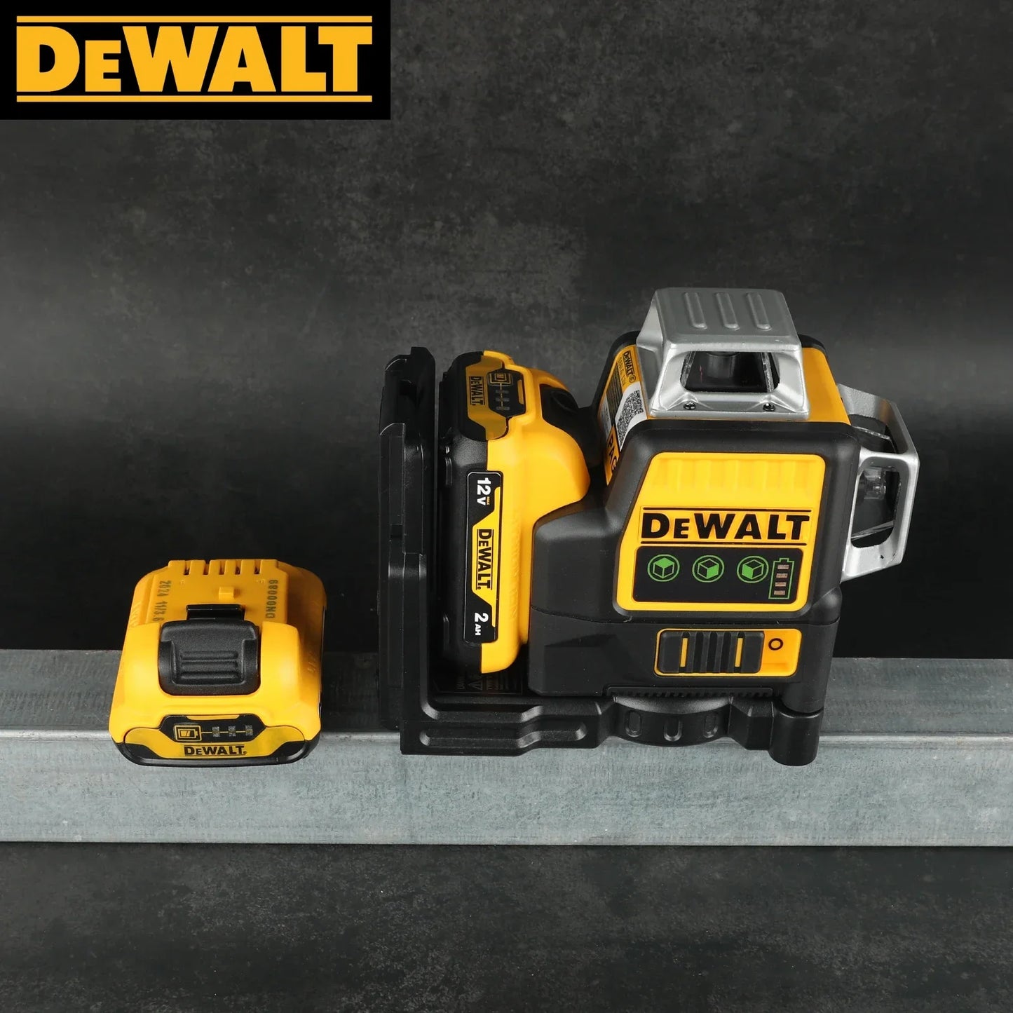 DEWALT 360° Green Laser Level 12 Lines